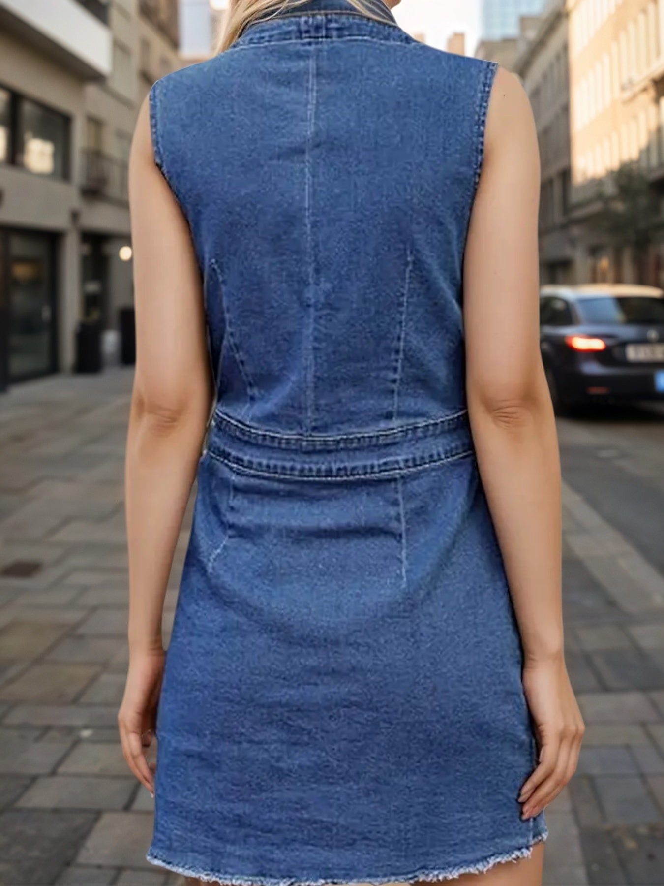 2025 Women's Fashion Trend Sleeveless Dress, V-neck Design - Button Detail Frayed Hem Denim Skirt
