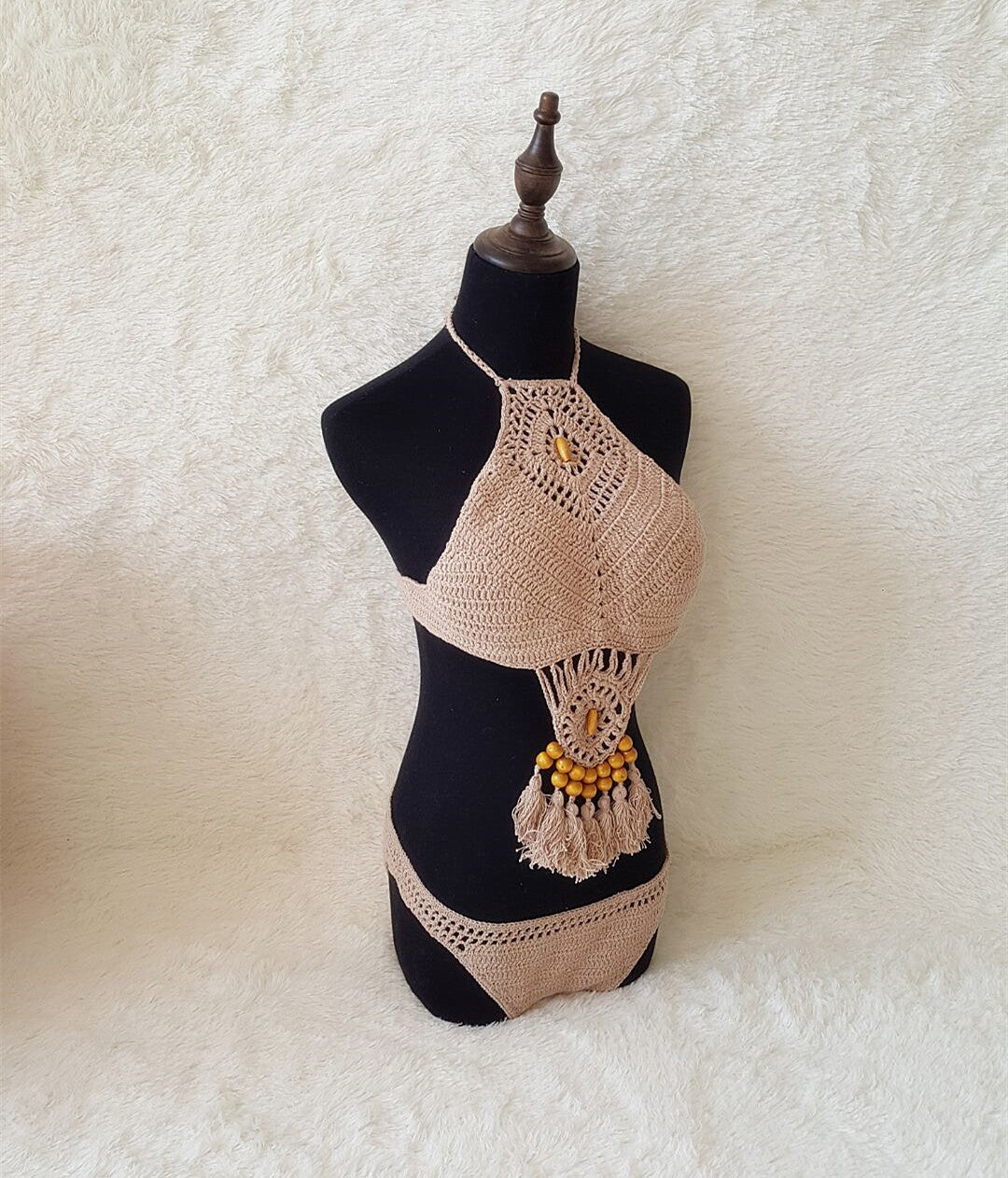 2021 Europe and the United States new woman swimsuit set, beach sunshine bath, foreign trade Crochet Crochet tassel bikini