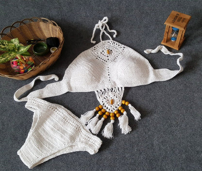 2021 Europe and the United States new woman swimsuit set, beach sunshine bath, foreign trade Crochet Crochet tassel bikini